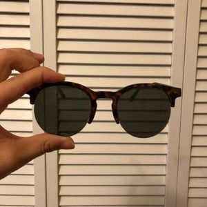 London Fog Sunglasses